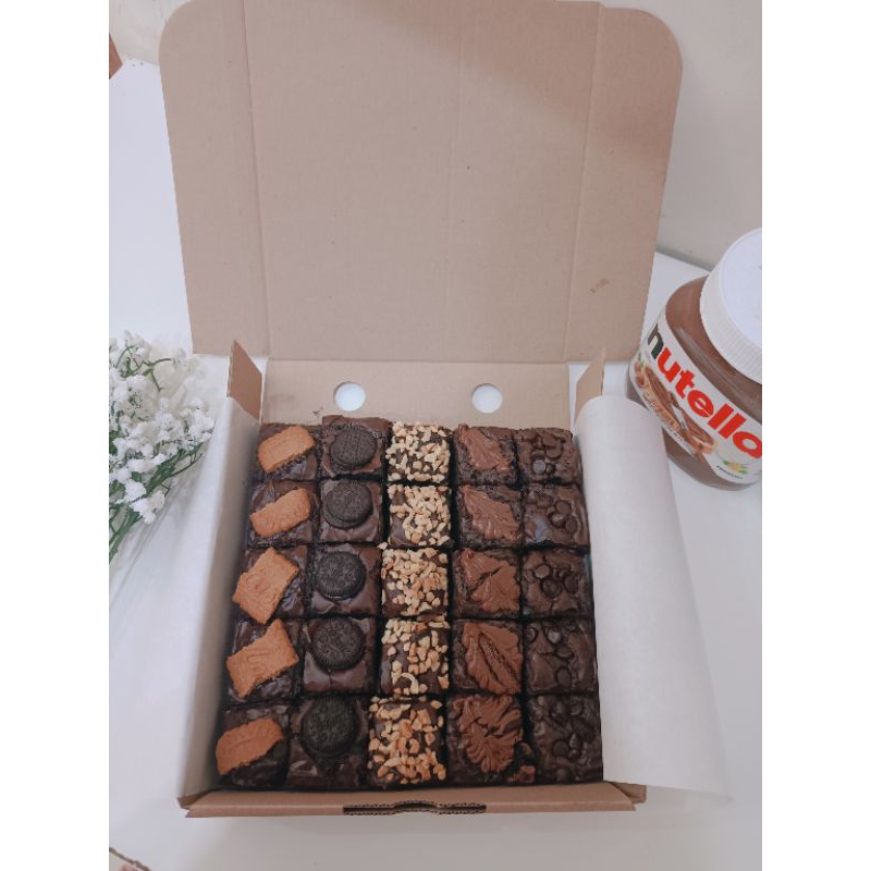 

brownies fudgy nyoklat uk 20x20