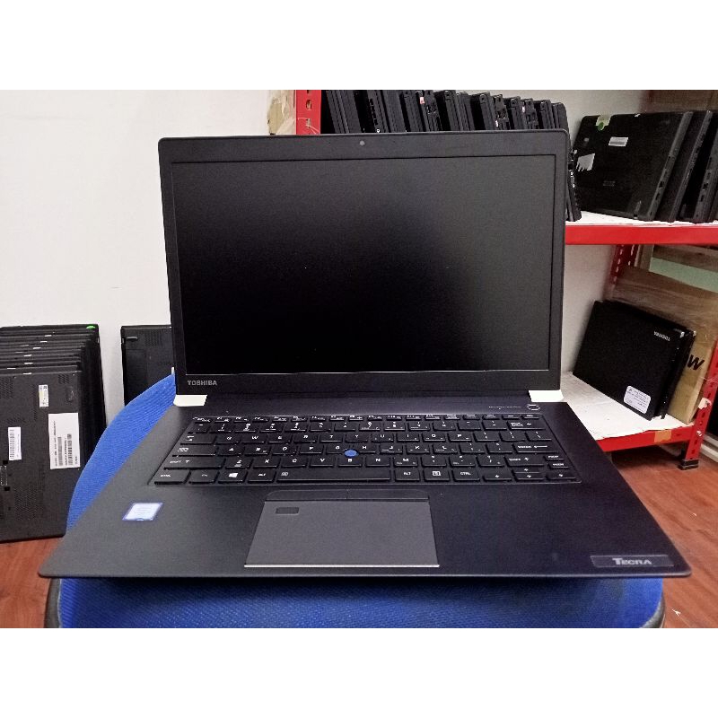 laptop Toshiba Tecra X40 Core i5 Gen 7 Ram 8GB SSD 256GB