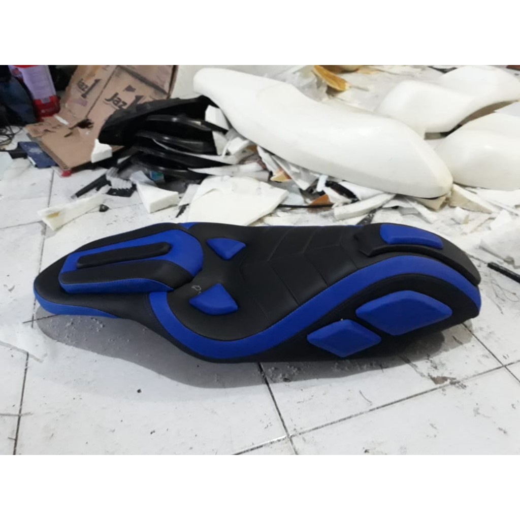 Jok Motor VARIO 125 150 predator modifikasi Mbtech / JOK HONDA VARIO  CUSTOM MODEL RETRO PREDATOR KU