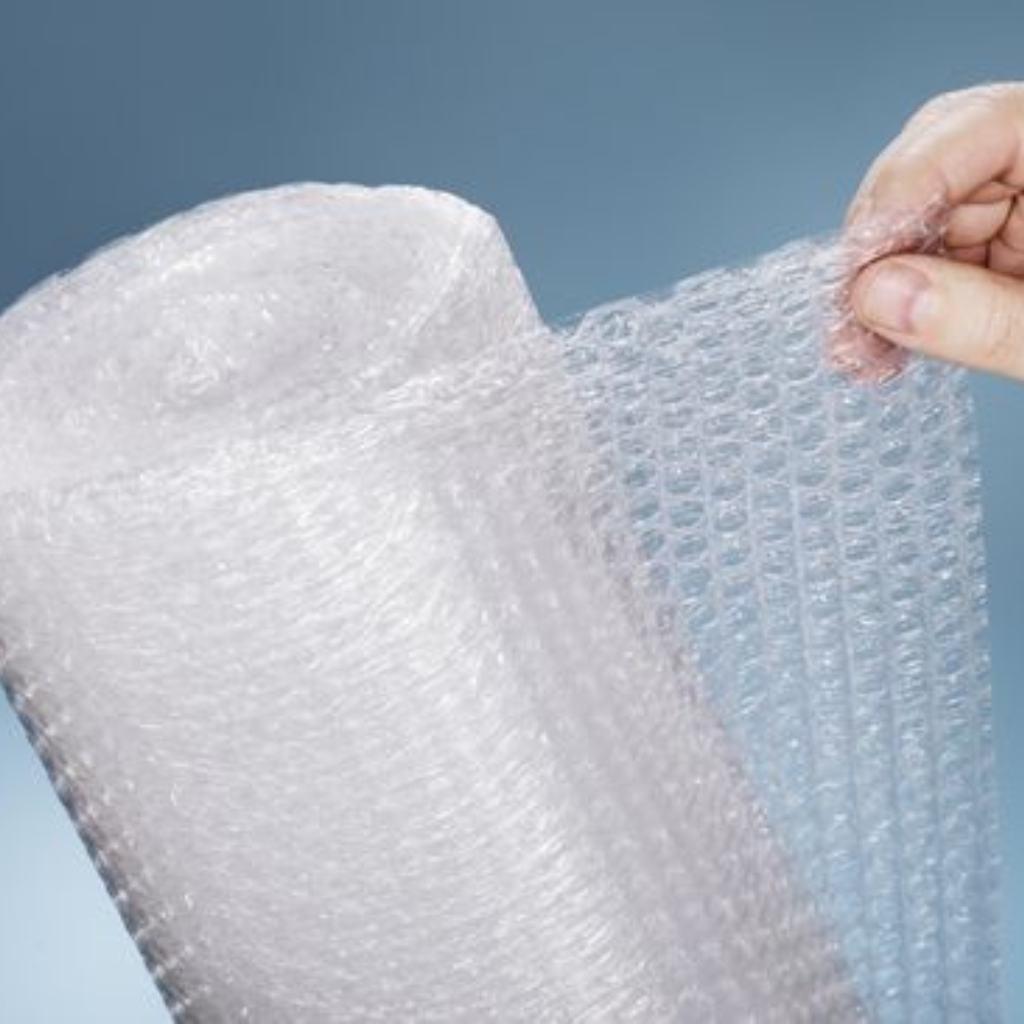 Bubble wrap untuk tambahan packing