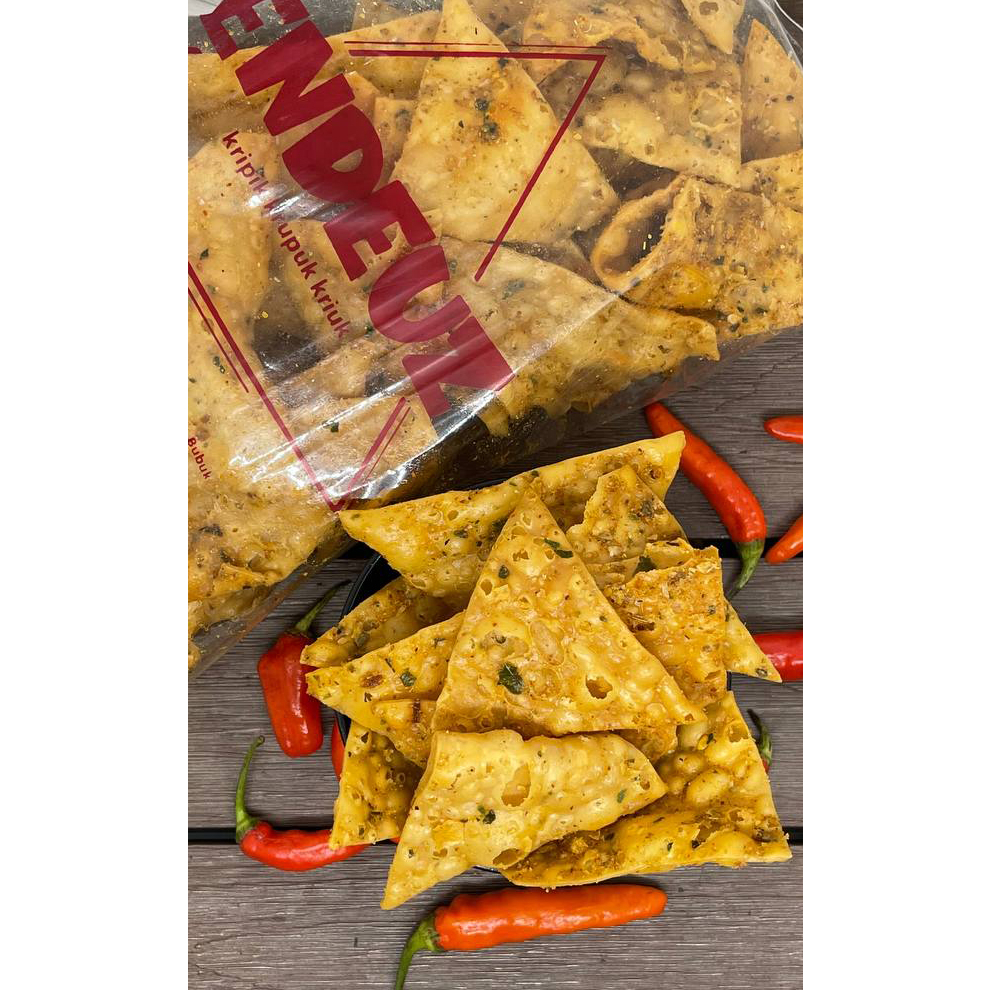 

Keripik Pangsit Pedas Daun Jeruk Endeuz