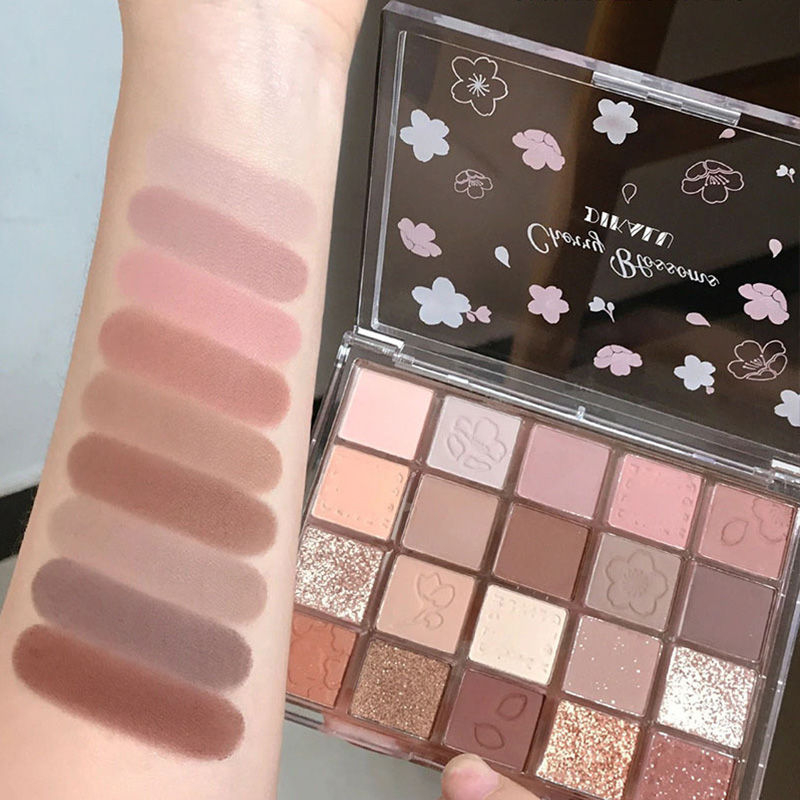 Beauty Jaya - Dikalu Eyeshadow Korean Cherry Blossom Glitter Matte 20 Warna Nude ORIGINAL