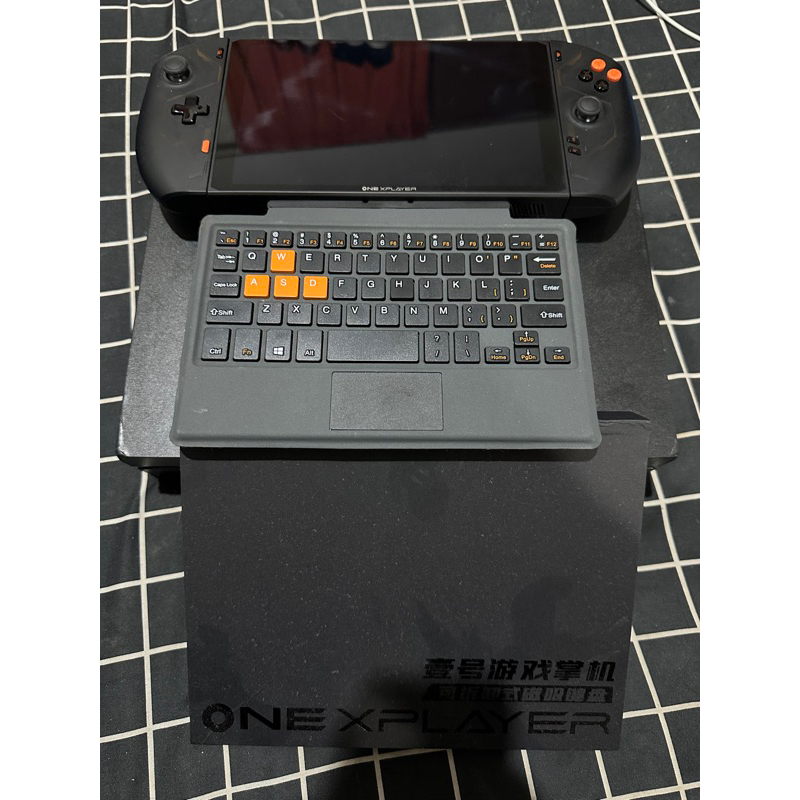 Onexplayer 2 varian 16tb/1TB + keyboard onexplayer Banyak Bonus