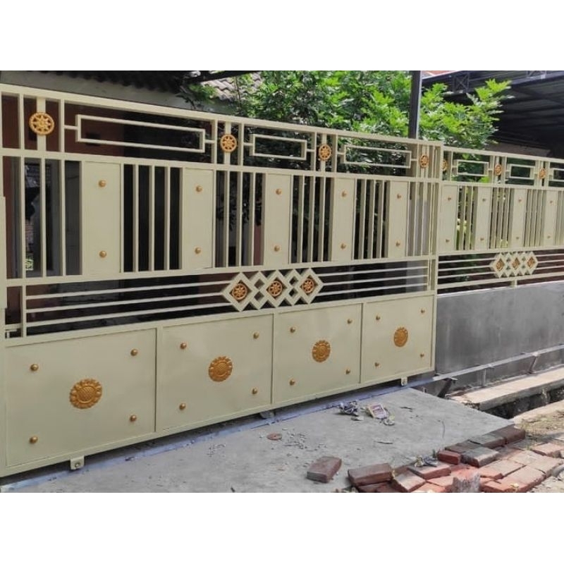 Pagar pintu rumah pintu besi minimalis