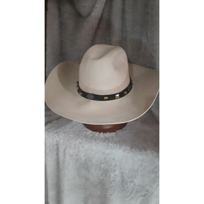 topi laken lebar offwhite