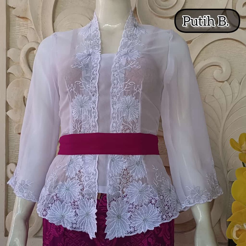 Mebaya bordir bali/ Kebaya bordir tangan lonceng/ Kebya botdir bunga: Kebaya bali murah