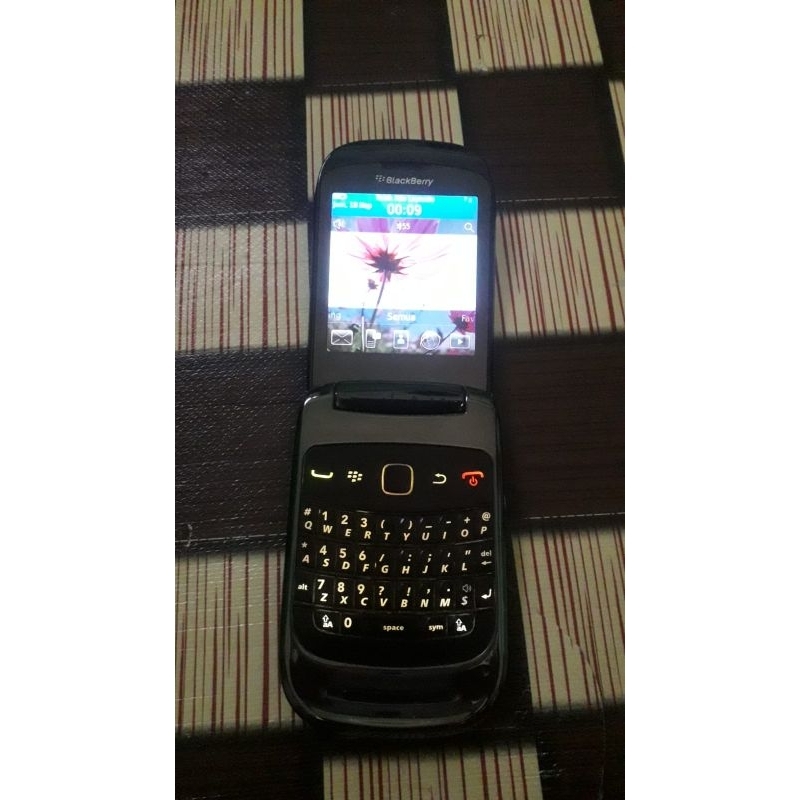 Blackberry Lipat 9360/BB Lipat/Hp Jadul Murah