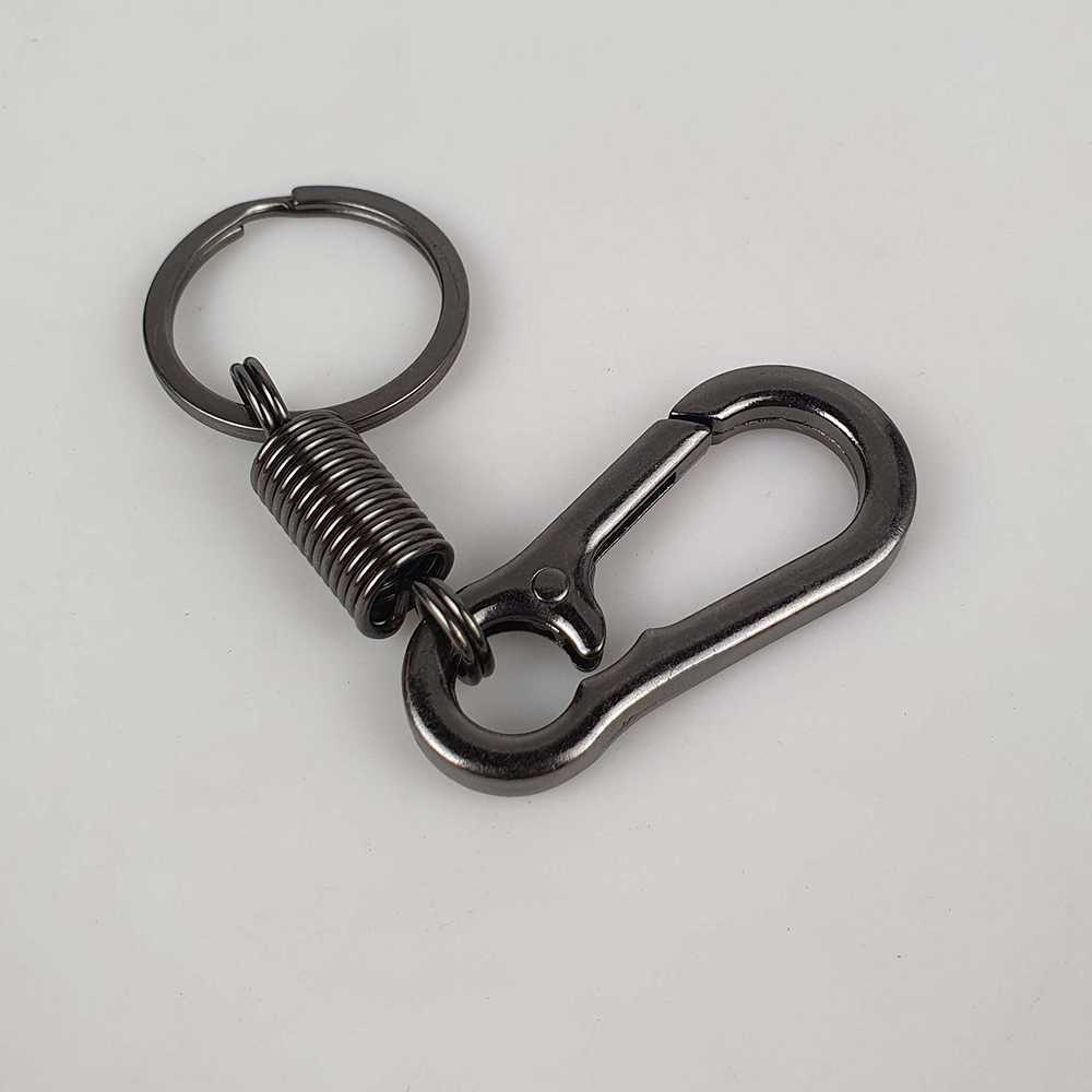 Karabiner dengan Per Stainless Steel Carabiner Gantung Barang Desain Simpel Material Kuat Anti Karat Berkualitas