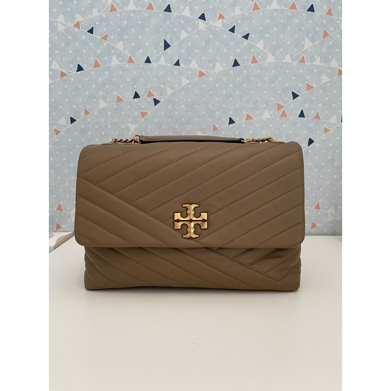 TB Kira chevron convertible shoulder preloved