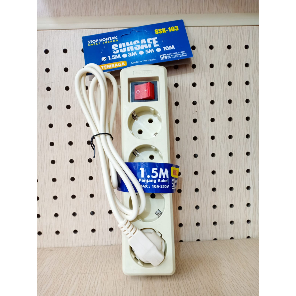 SUNSAFE 14 Stop Kontak 4 Lubang SNI Stop Kontak Kabel 1.5Meter
