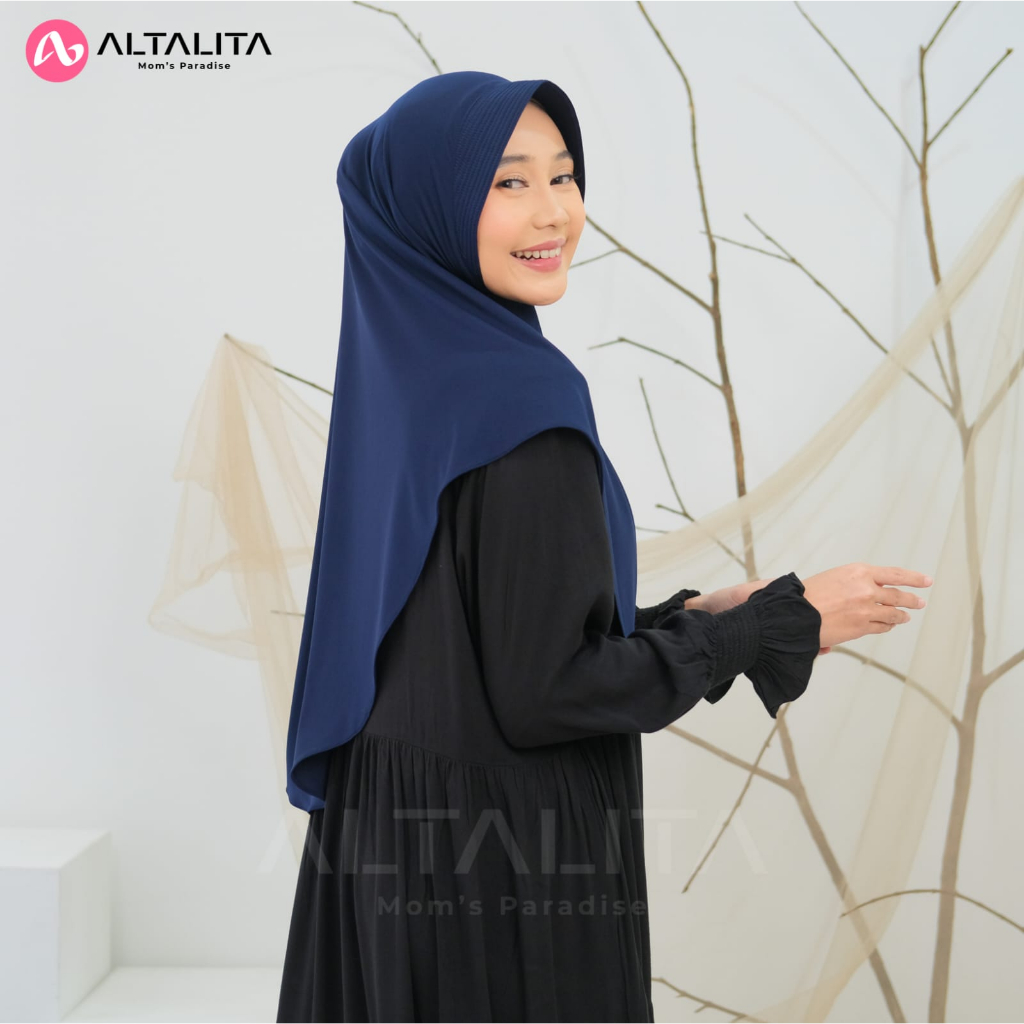 Altalita - Kerudung Instan Bergo Sport Hamidah Menutup Dada Jilbab Instan Qanita Penguin Size L Hijab Bergo Jersey Premium Cocok Untuk Sekolah Olahraga Volly Futsal Senam dan Sehari-Hari