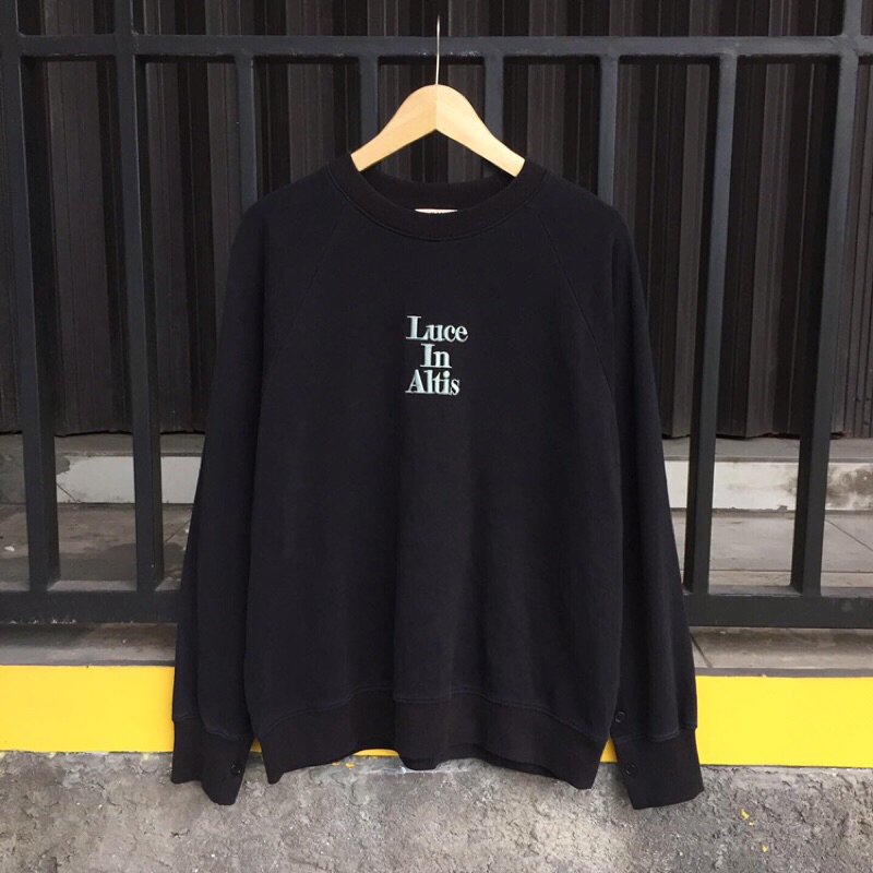 Nain Atelier Crewneck