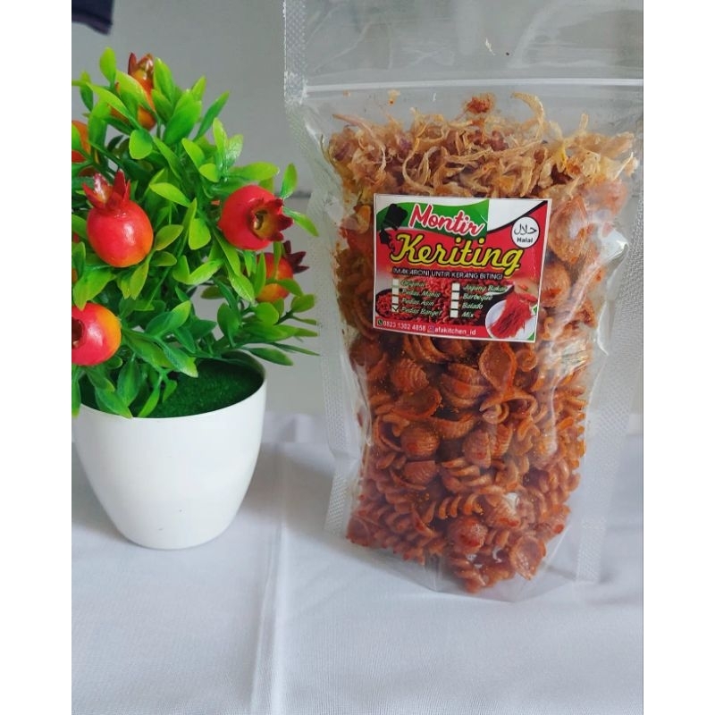 

Makaroni kerang dan Makaroni spiral by Montir Keriting