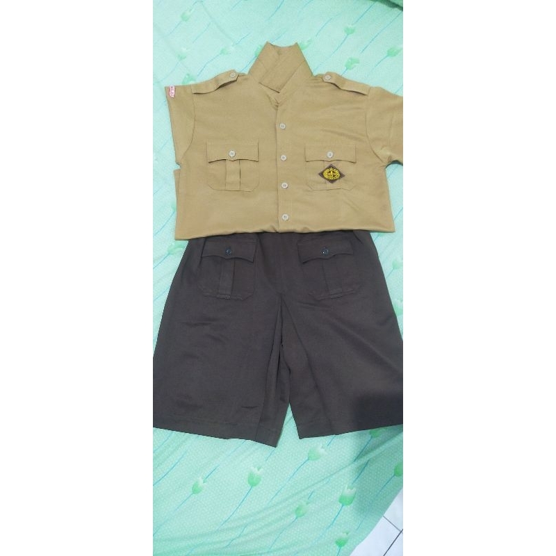 Preloved Seragam Pramuka