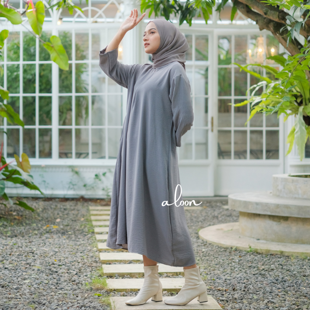 Zerra Midi Dress Bahan Crinkle Airflow Busui Friendly – Kaftan Tunik Terbaru