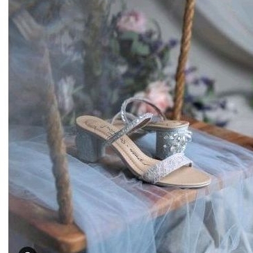 Preloved ittaherl Disney Cinderella x fairytalle blockheels 60mm size 38