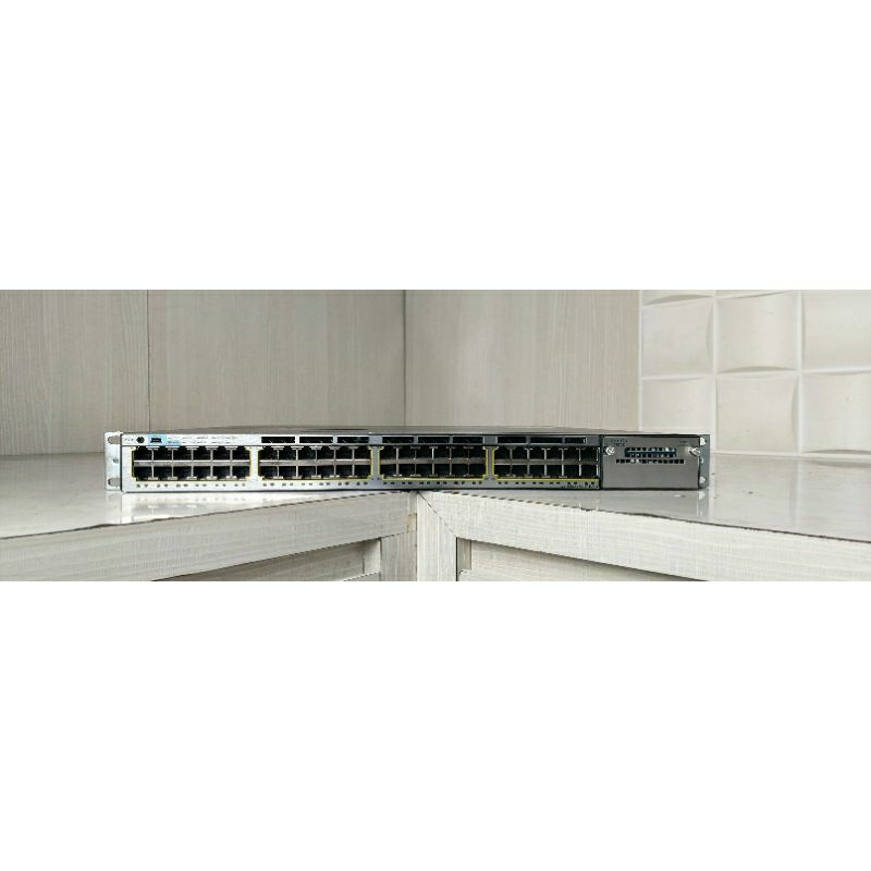 Cisco Catalyst 3750-Xseries PoE+WS-C3750X-48PF-L V06.