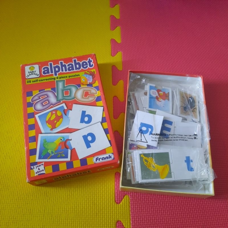 Preloved Frank Alphabet 2pcs Correcting Matching Puzzle Mideer ELC