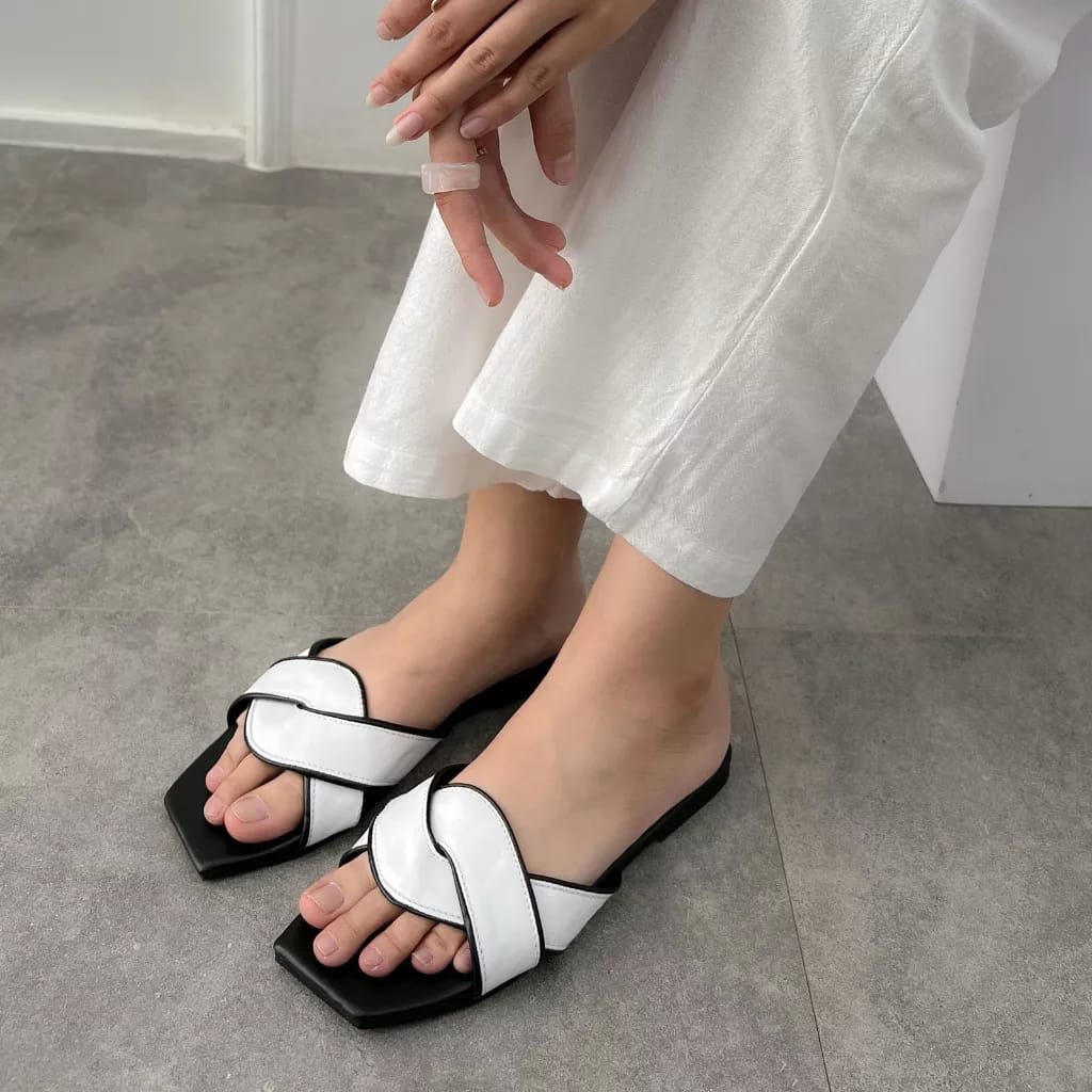 sandal wanita platfron lusi full busa