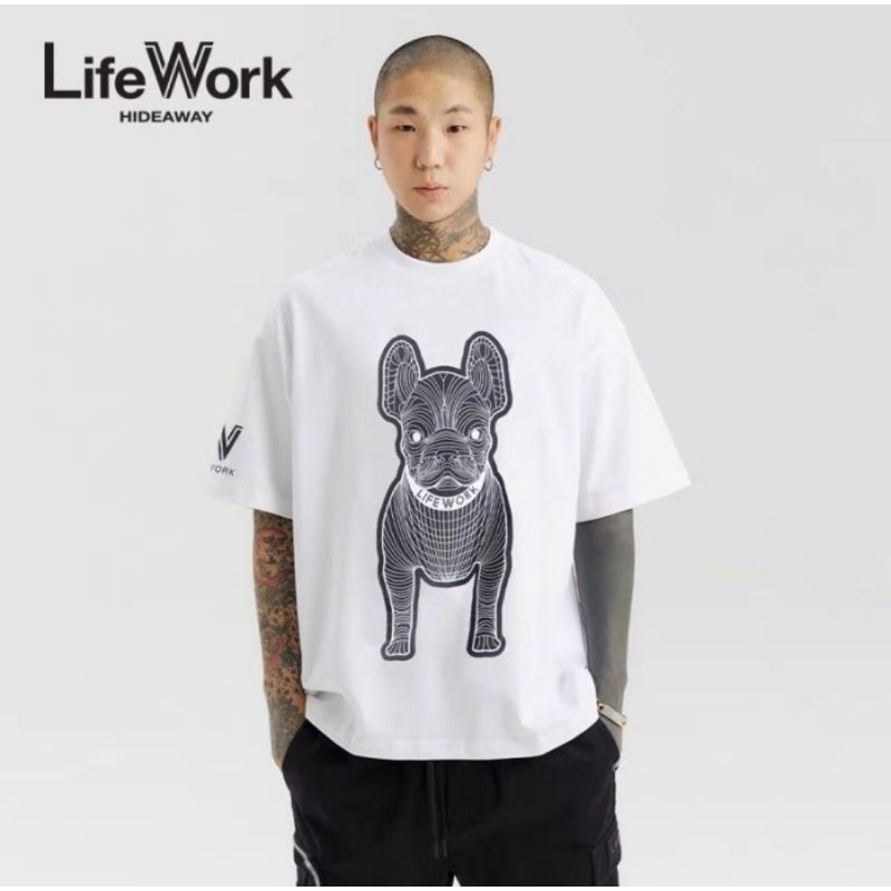 Lifework 2023 Silket Big Radog T-shirt - ORIGINAL 100%