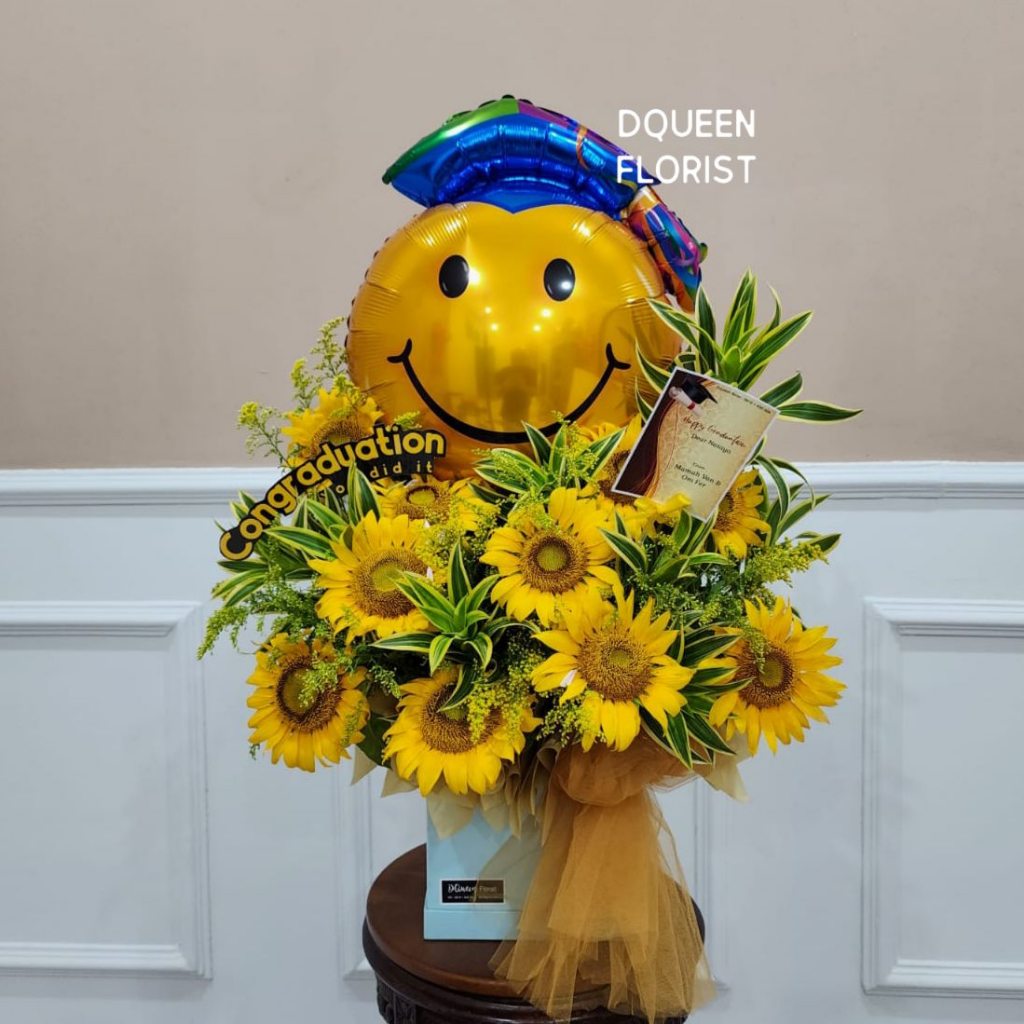 Dqueen Florist - Bunga Box Matahari Asli Sun Flowers Graduation