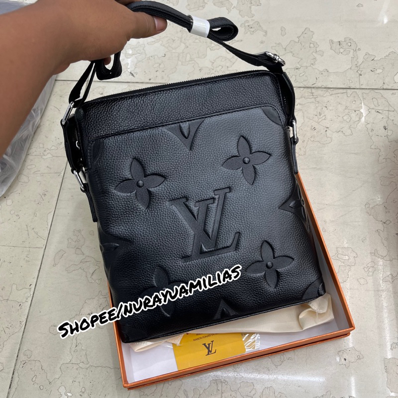 Tas selempang pria Louis Vuitton leather import tas slempang lv tas kantor pria tas kerja pria