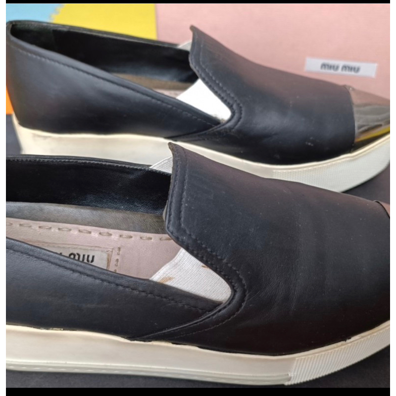 Preloved 55mm flatform slip-on.SepatuSneaker Miu Miu Original/AsliSize36.5