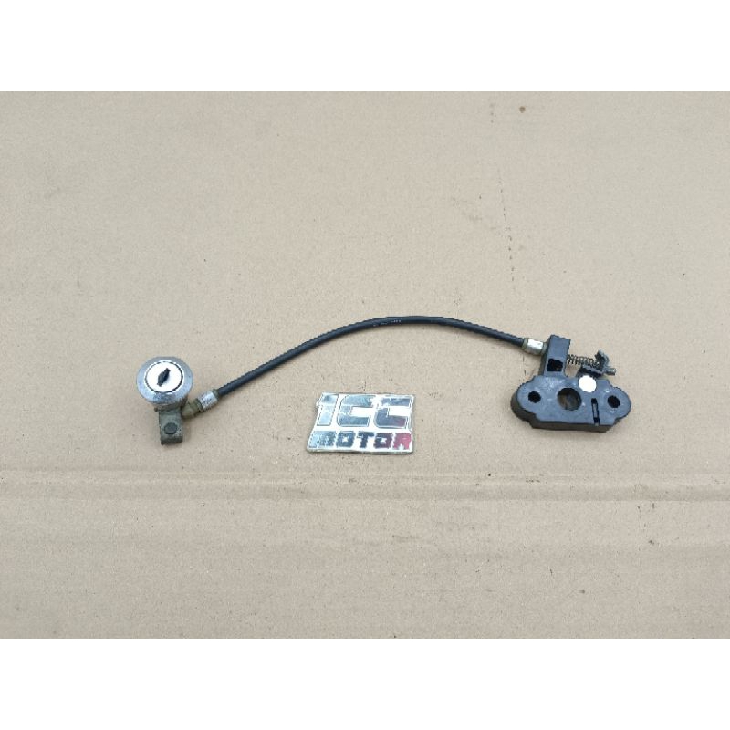 Tarikan Jok Tali Jok Kunci Jok Kawasaki Ninja RR Original