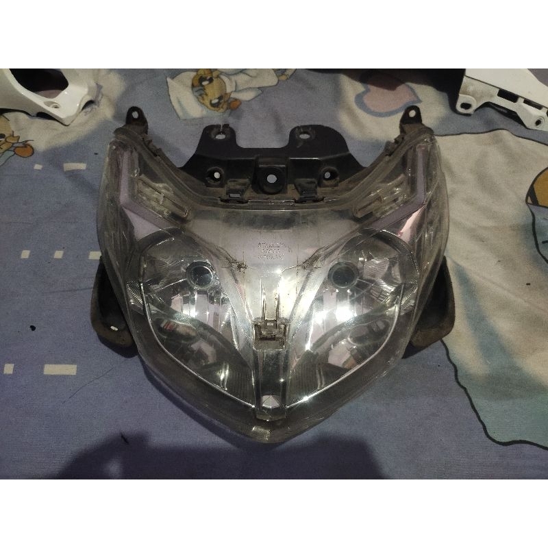 Reflektor Xeon Karbu