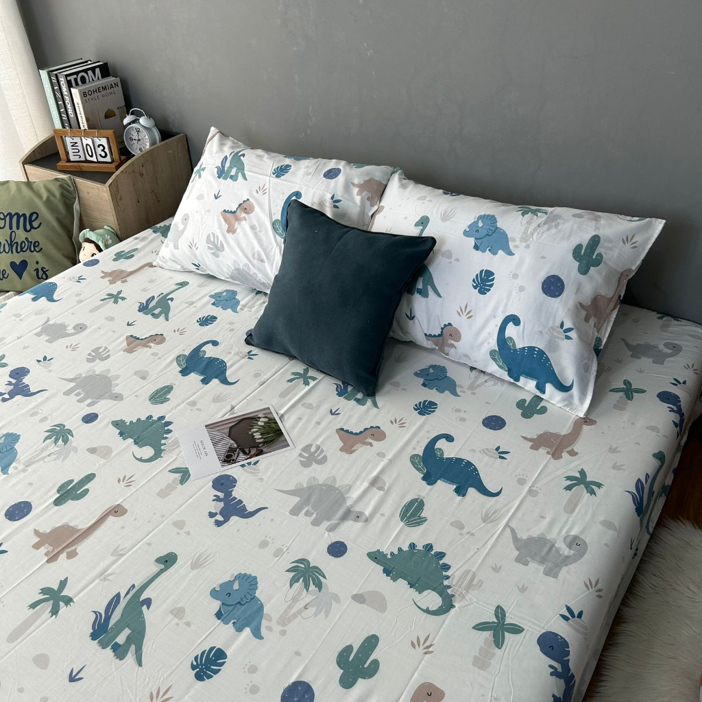 Sprei Katun Anti Geser Bahan Premium | Dino Adventure &amp; Happy Dino | ukuran 180x200 160 120 10