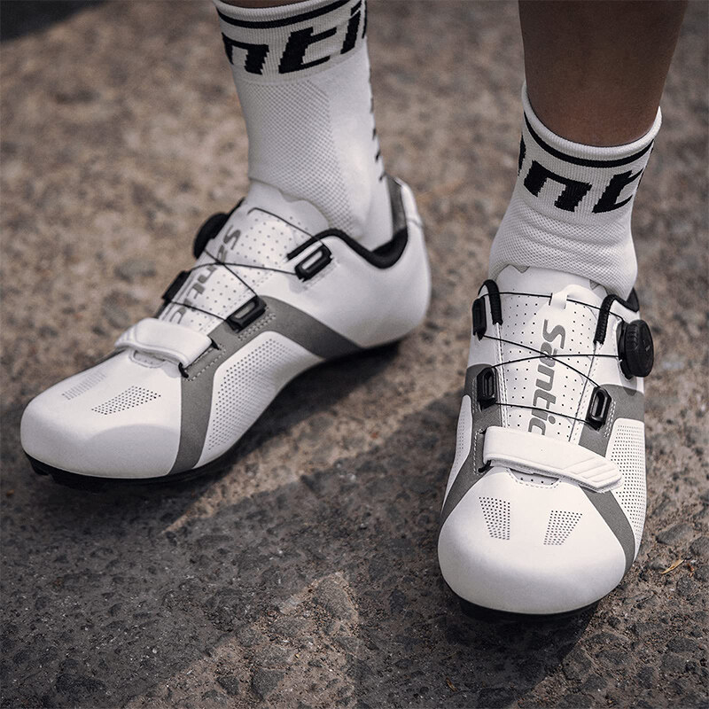 RB Santic Sepatu Sepeda Pria Yang Bernapas Sepatu Sepeda Jalan Yang Kompatibel Dengan Cleat SPD