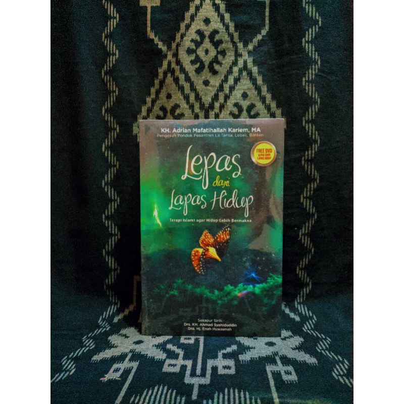 

BUKU LEPAS DARI LAPAS HIDUP