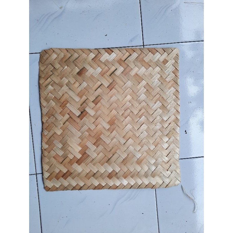 besek anyaman bambu teple sirip walet pelapis walet ukuran 35x35 cm