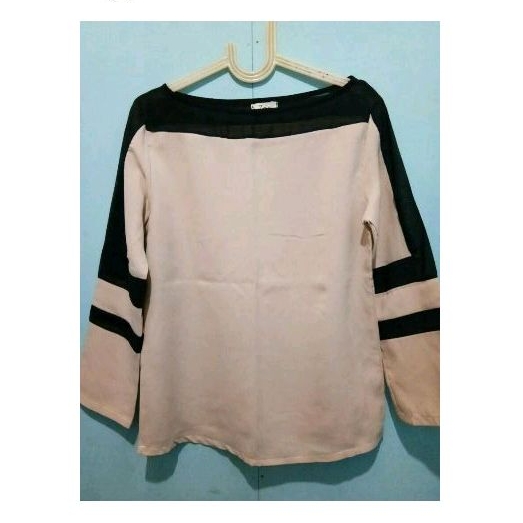 ATASAN YUAN MARKET PRELOVED