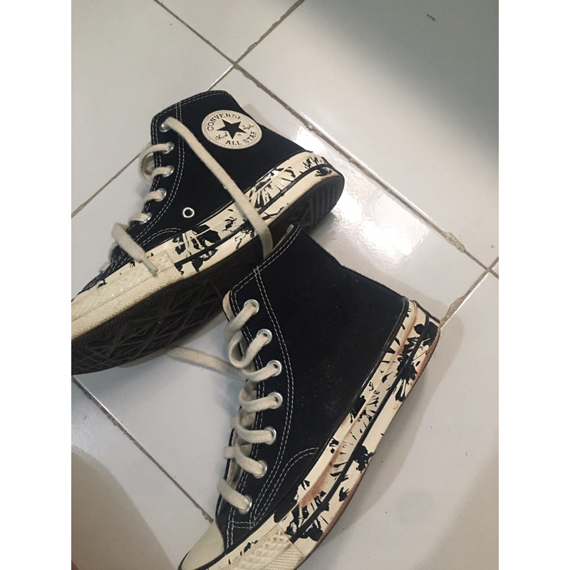 PRELOVED CONVERS CHUCK 70 HI FLORAL FUSION BLACK UKURAN 37,5