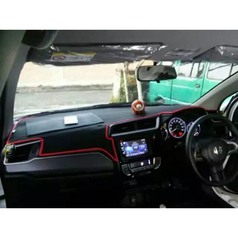 Cover Dashboard Mobil All New  Brio / Mobilio 2016 - 2024  Free Anti Slip | Car Interior Accessories