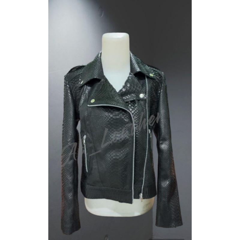 AA LEATHER Jaket kulit ular