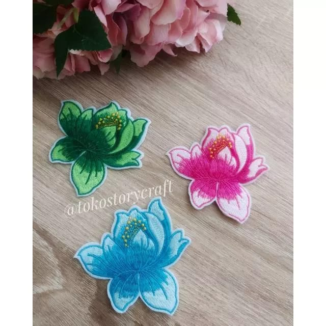 IRON PATCH LOTUS FLOWER | EMBLEM BORDIR TERATAI