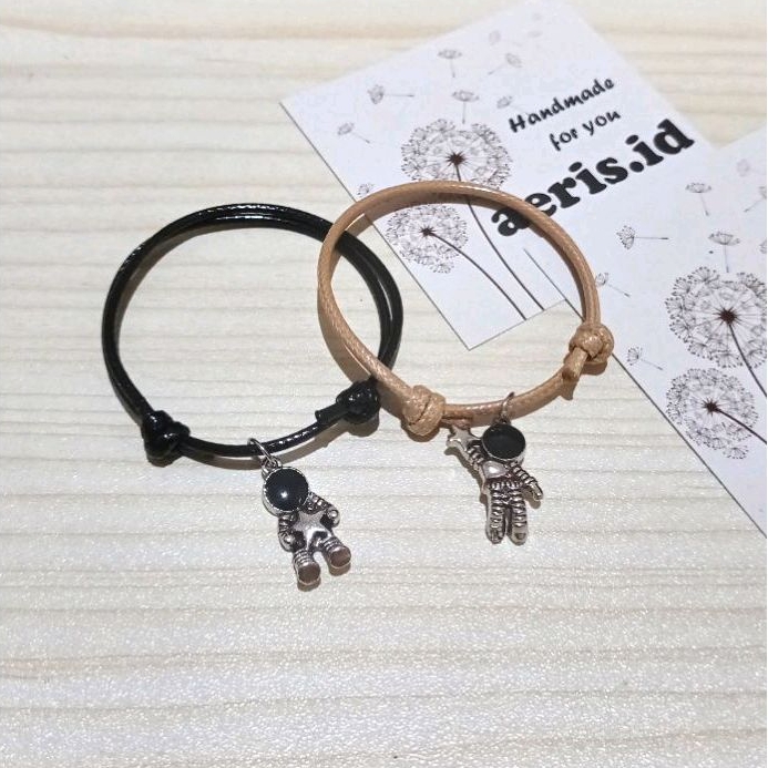 Gelang Couple Astronaut Sepasang (2 Pcs)