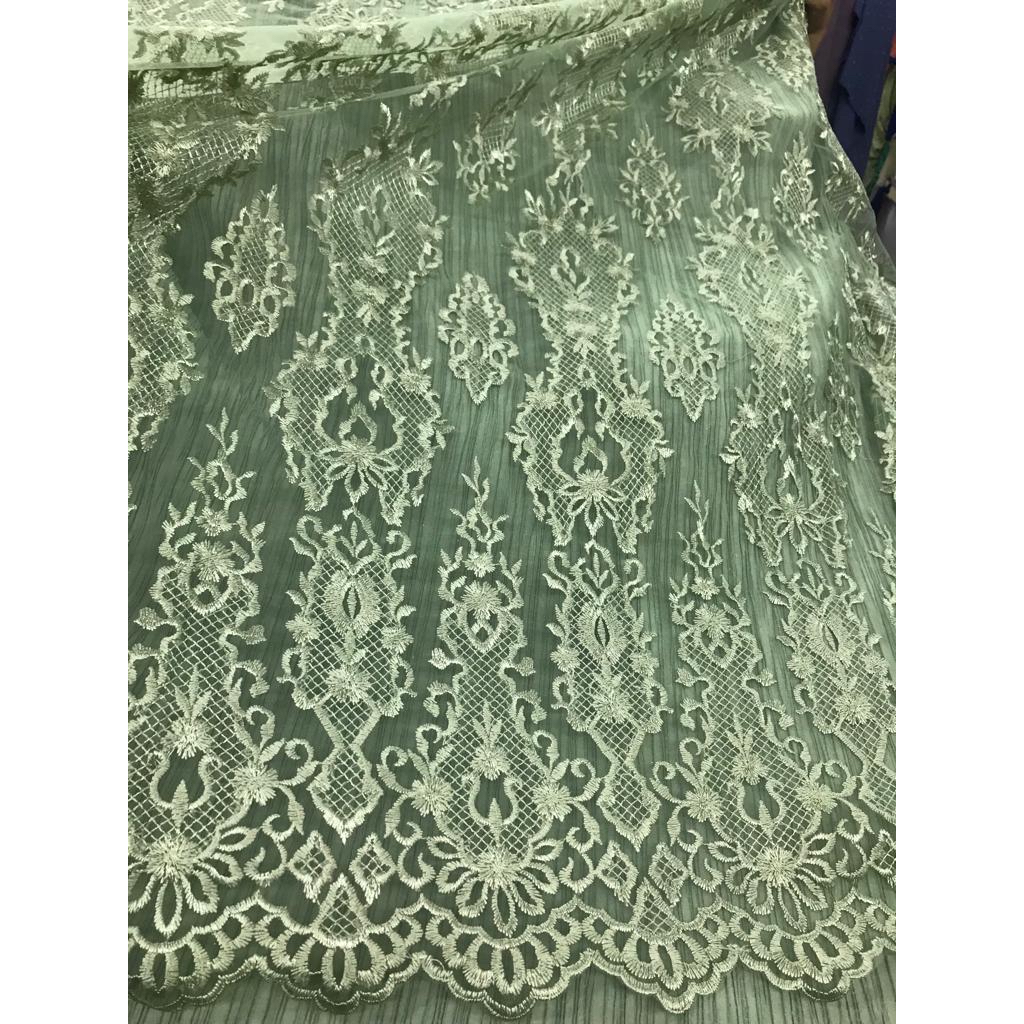 Kain Brokat Tile Hijau Sage Green Bahan Kebaya Motif Akar Bunga Floral / Motif Sapto Perancis Meteran