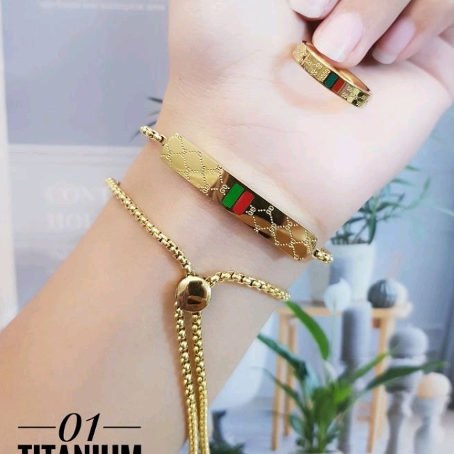 Gelang Serut Titanium Set Cincin Gold Perhiasan Fashion Wanita Dewasa 1707a8