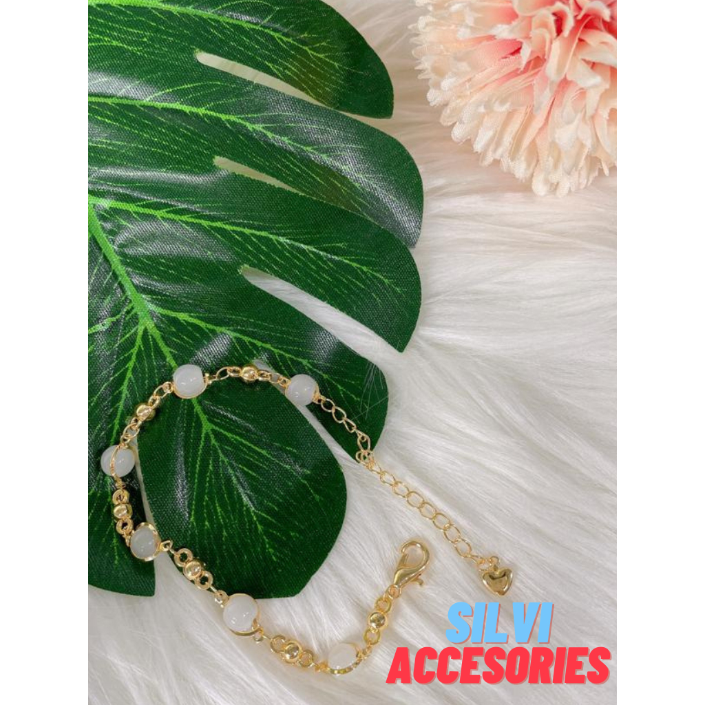 Gelang mutiara putih