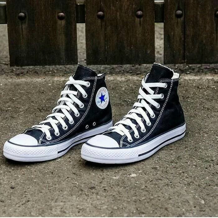 Sepatu Convers tinggi// sepatu all star tinggi//convers murah //wanita dan pria