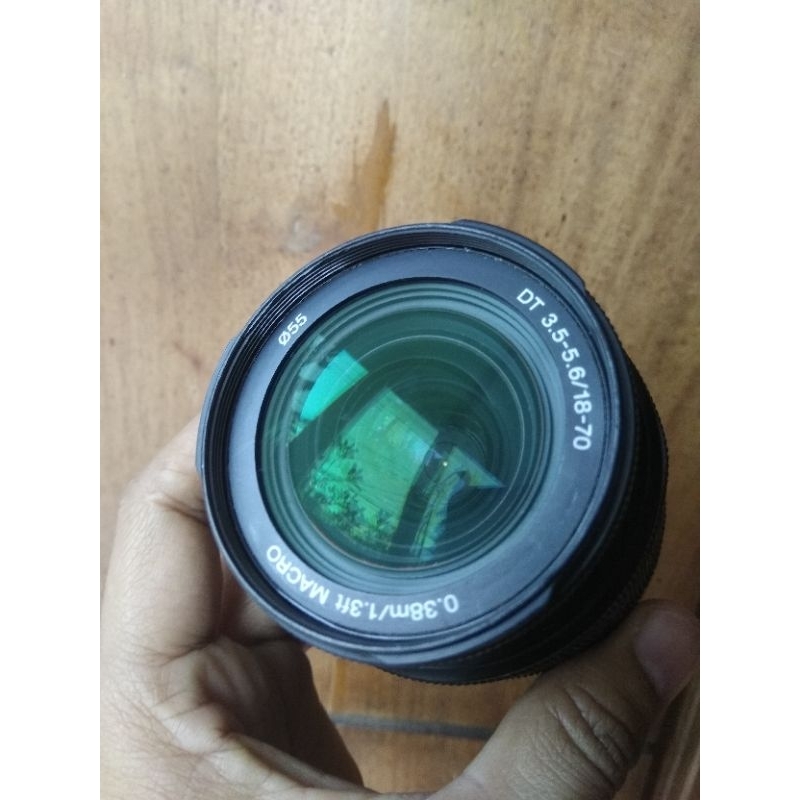 Lensa Sony A mount 18-70mm DT