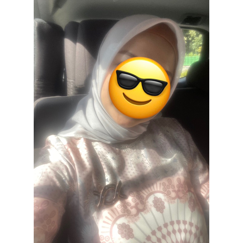 (Preloved) Wearing Klamby Blouse (Sulawesi Series) size S