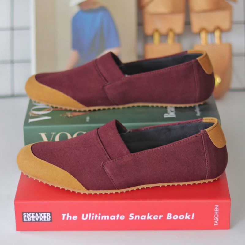 Sepatu Slip On Pria Casual Formal Kanvas Kerja Kuliah Kondangan