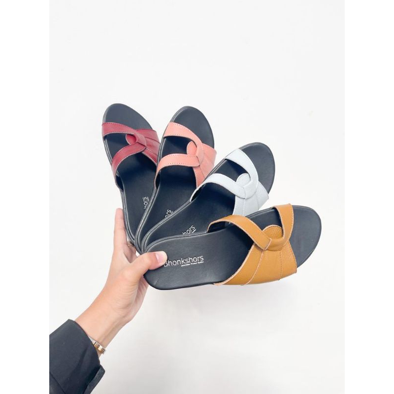 sandal kulit bhonkshors