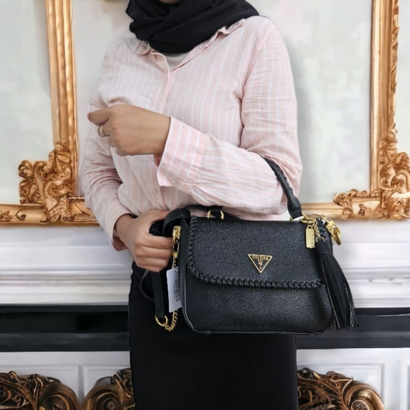 (WODB) Tas kaoma top handle with long strap rumbai aksesoris tassel keychain bag braided tas kepang fashionista flap magnet bag tali panjang rantai readystock cirebon majalengka kuningan indramayu tasikmalaya ciamis tegal brebes tulungagung semarang