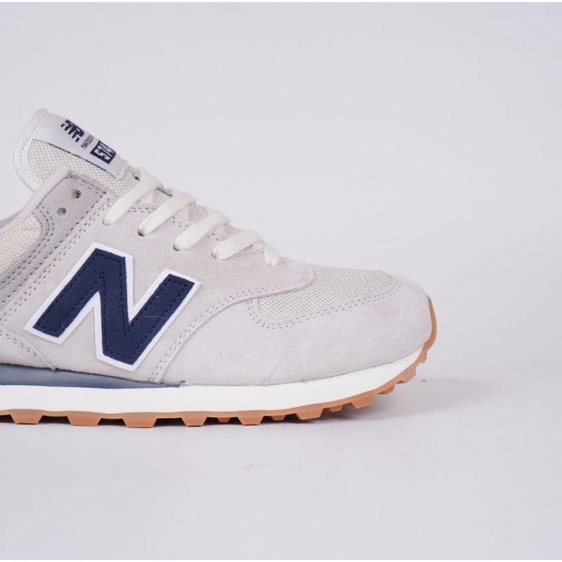 Sepatu New Balance ML574 Beige Navy