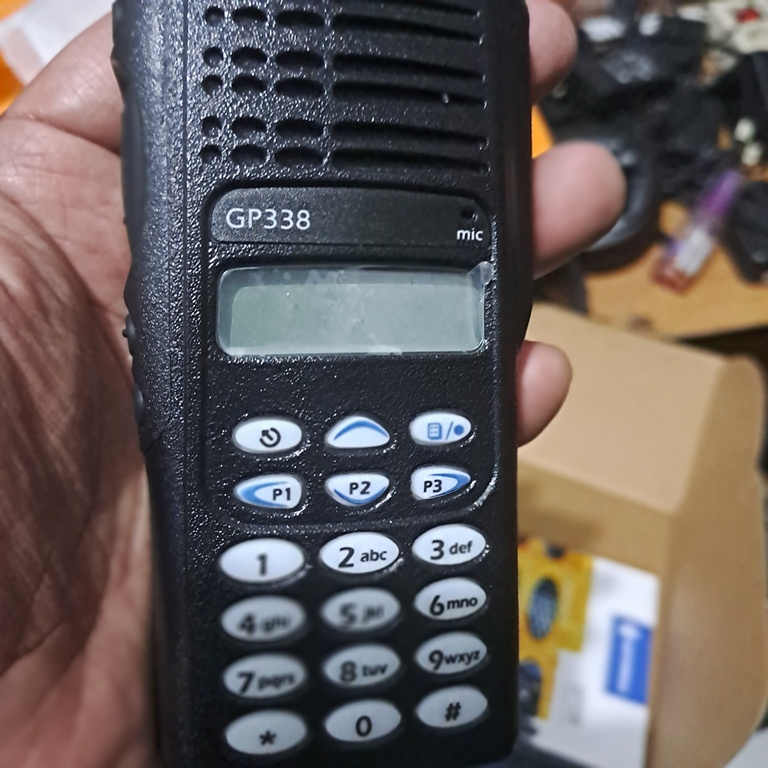 Ht Motorola Gp338 Uhf Second Motorola Gp 338 Frekuensi Uhf Lengkap Dijamin Seperti Baru 403 Mhz sd 4